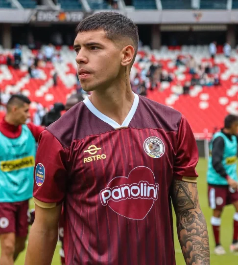 Foto 1 de 2: IAGO IRIARTE